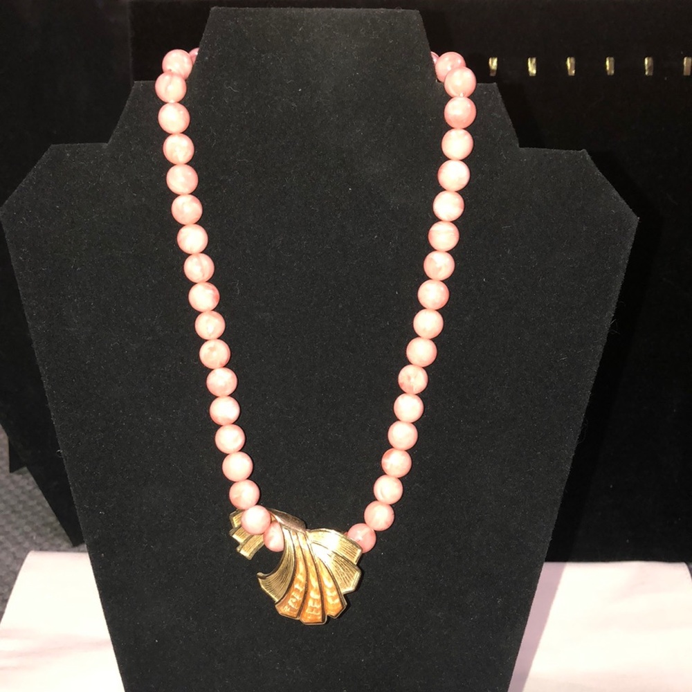 Vintage antique pink beaded necklace
